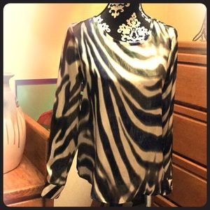 Silky long sleeved blouse